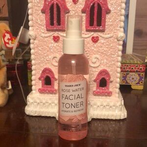 Rose Water Facial Toner - Pink